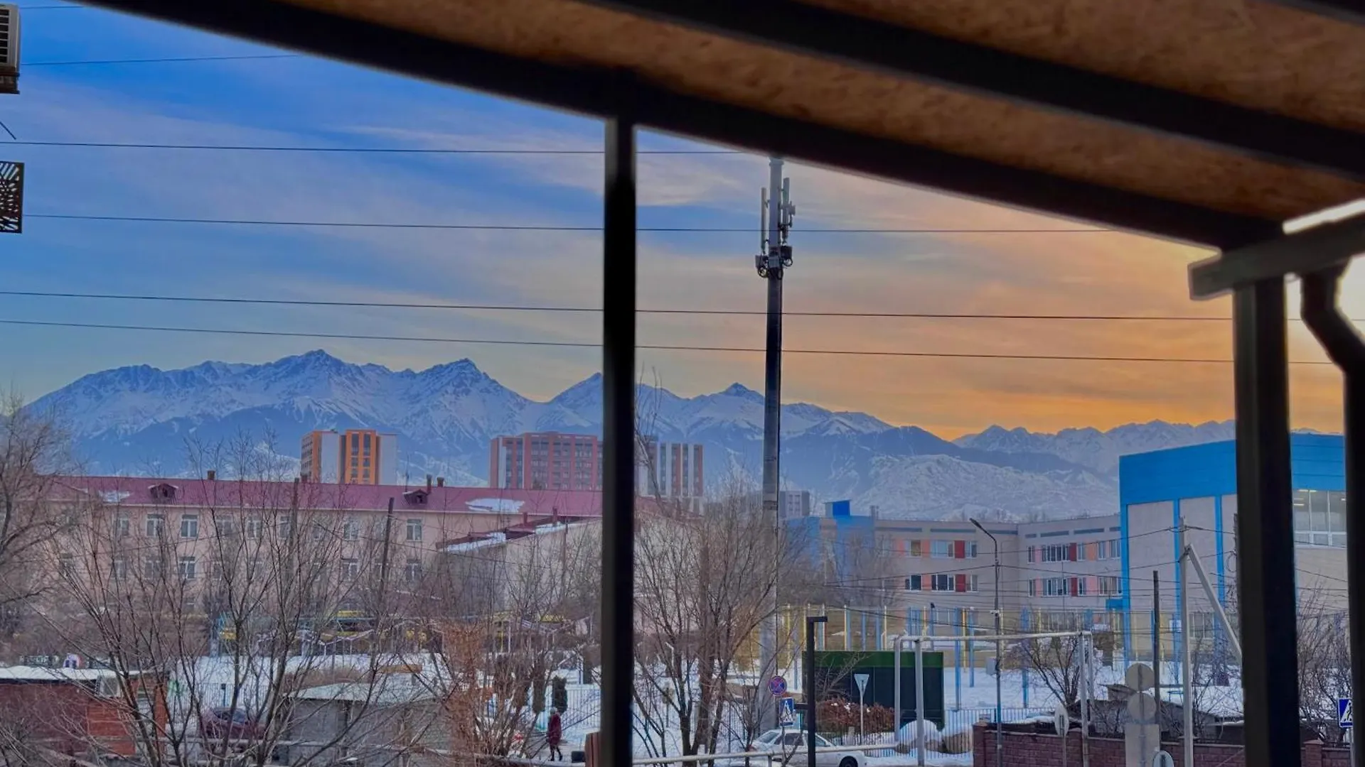 Apartment Терраса- Тв Напротив Кровати- Вид На Горы Almaty Kazakhstan